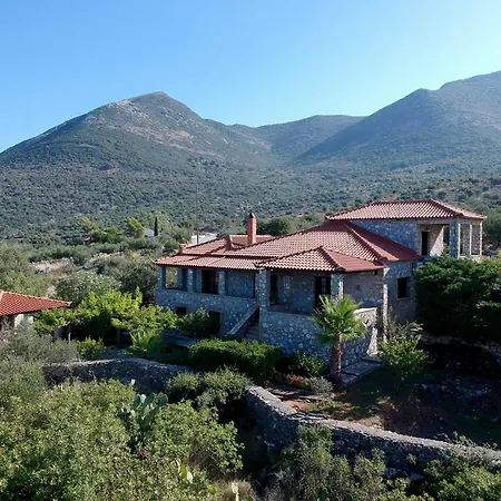 Stone House - Mani Villa Plátsa