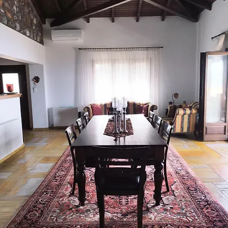 Stone House - Mani